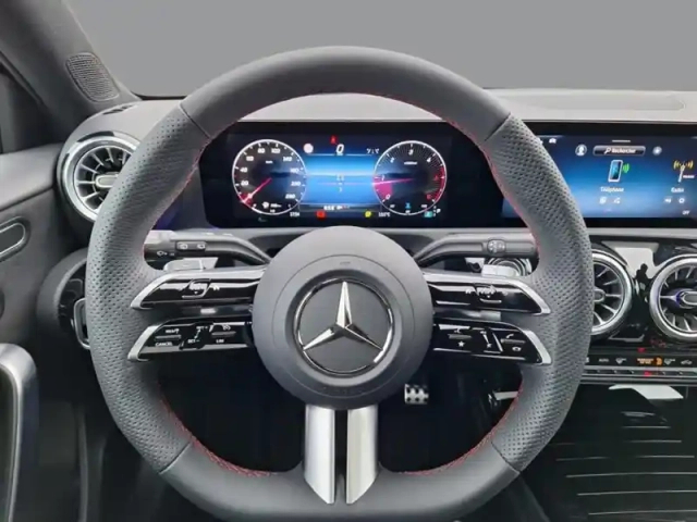 Mercedes Cla 200 d amg line — photo 17