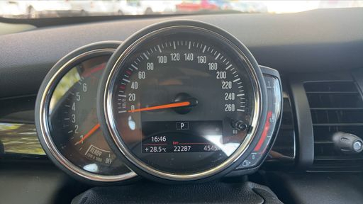 Mini Mini 1.5 Cooper 136 BVA - Edition Greenwhich – 2020 – 22287 km – Essence – Boîte Automatique — photo 12