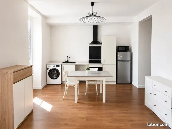 Bel appartement T3 de 78 m² entièrement rénové