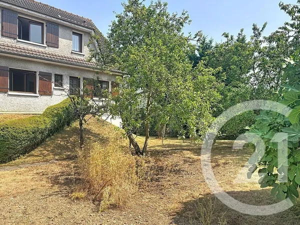 Maison 9 pièces 208 m²