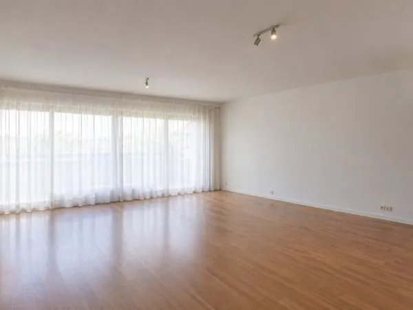 Appartement 5 pièces 122 m²
