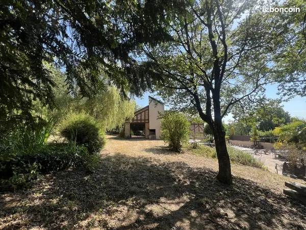 Maison 5 pièces 162 m²