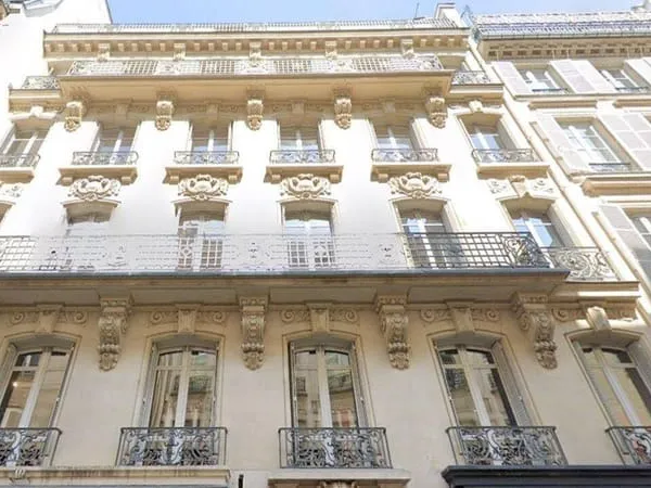 Bureaux 662 m²