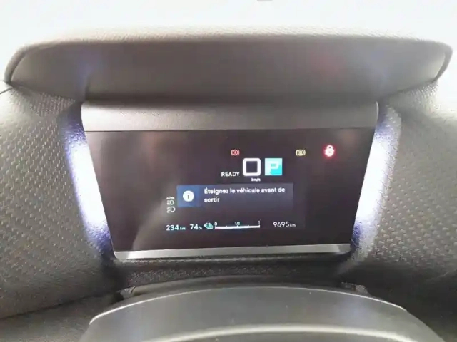 Citroën C4 e- x 136 ch automatique — photo 33