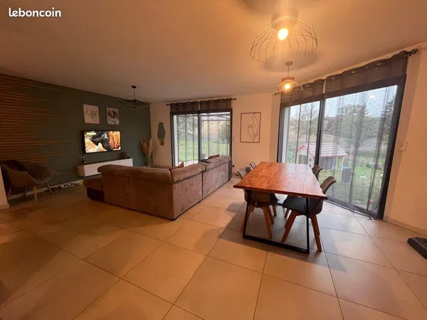 🏡 Maison récente de 96 m² - 3 chambres - Terrain de 1 500 m² - Montégut - 240 000