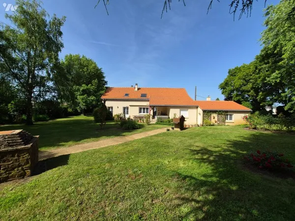 Maison 8 pièces 206 m²