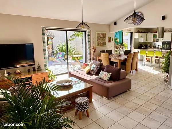 Maison 146m ² 5 pièces Brains (44)