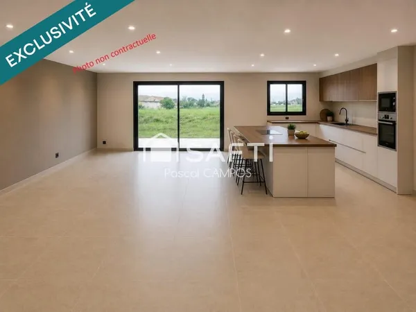 Maison t5 de 129m² sur une parcelle de 486m²