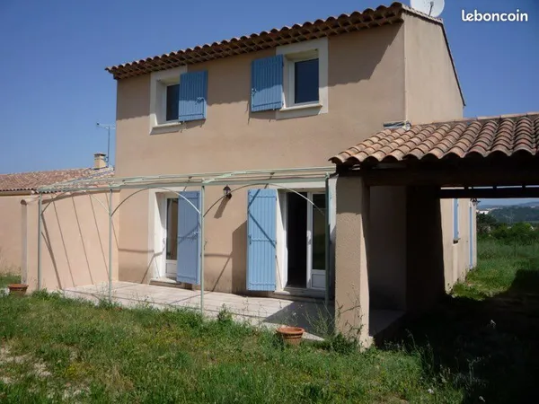 Maison 4 chambres sur Robion 600 m2 terrain