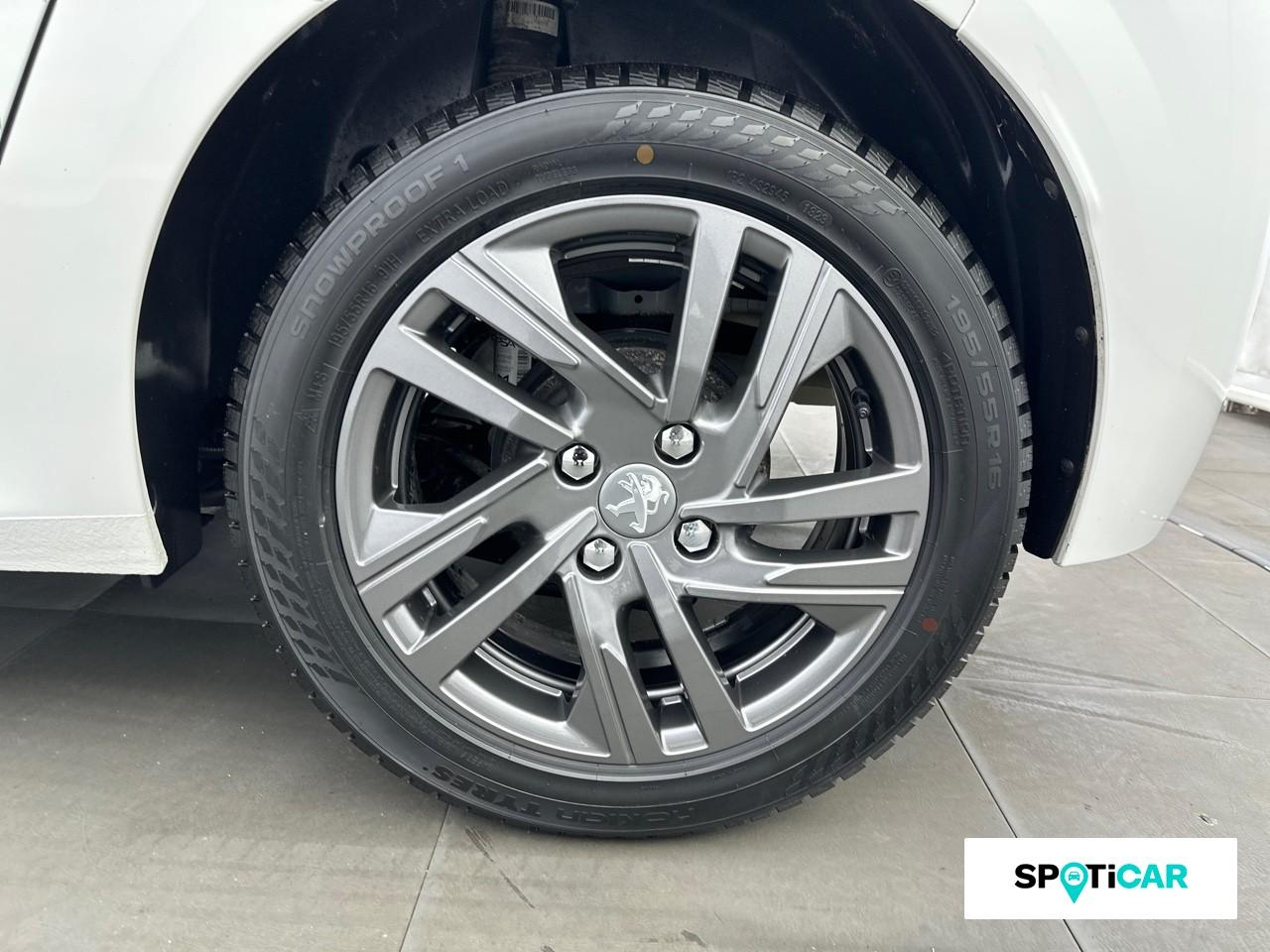 Peugeot 208 1.2 puretech 100ch s&s style — photo 11