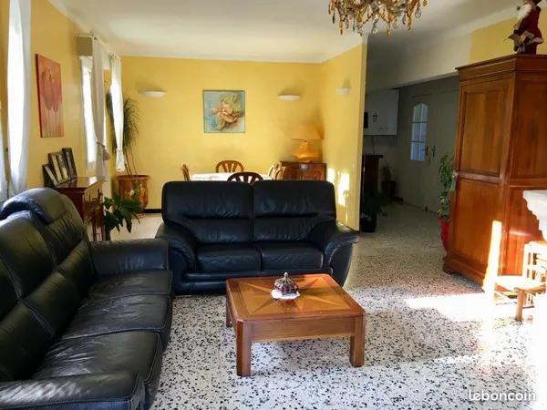 Maison à louer à Cazilhac 34190