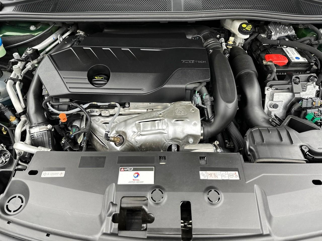 Peugeot 308 phev 180 e-eat8 allure — photo 13