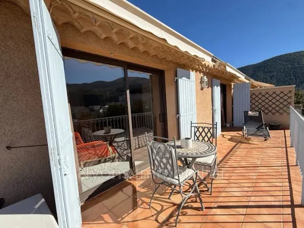 Appartement 4 pièces 94 m²