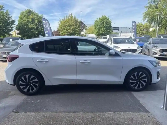 Ford Focus 1.5 ecoblue 115ch titanium x business bva8 — photo 4