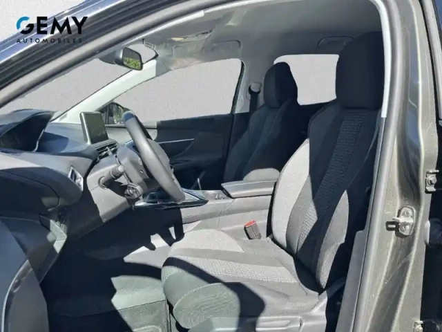 Peugeot 3008 puretech 130ch s&amp;s bvm6 — photo 9