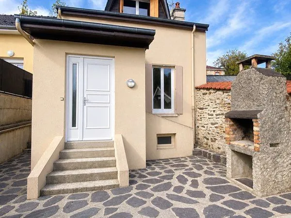Maison à louer à Charleville Mezieres