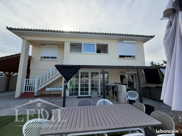 Maison 5 pièces 175 m²