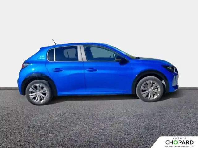 Peugeot 208 electrique 50 kwh 136ch — photo 4