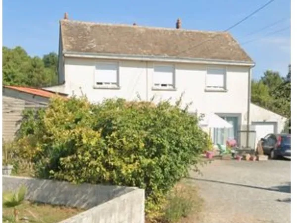 Nouveauté sur CHANGÉ maison ancienne 3 chambres