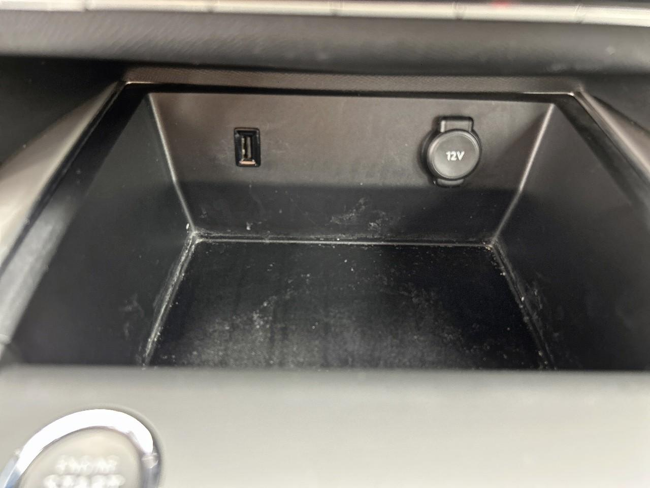 Citroën C5 Aircross hybride rechargeable 225 s&s e-eat8 feel — photo 23