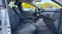 Dacia Sandero 1.0 ECO-G 100ch Stepway Confort -22 — photo 15