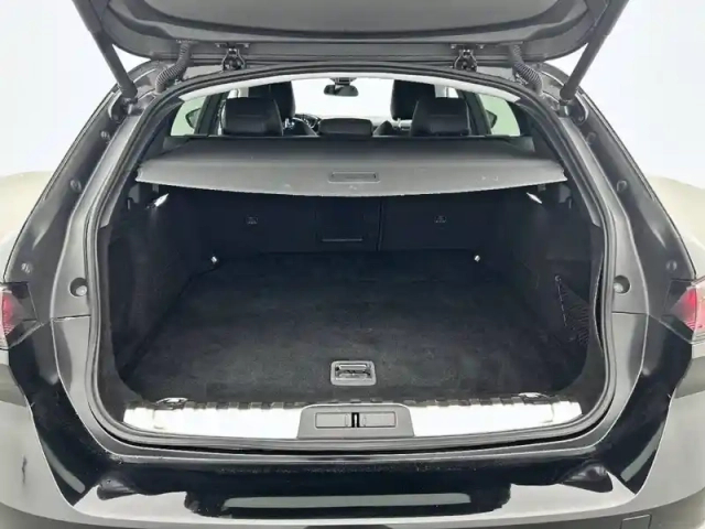 Peugeot 508 sw puretech 180 ch s&amp;s eat8 — photo 6