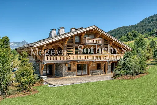 Chalet 10 pièces 838 m²
