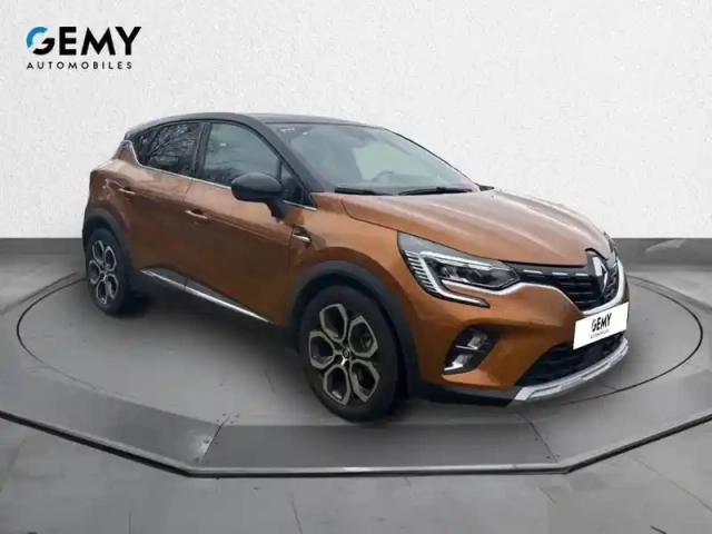 Renault Captur e-tech 145 - 21 — photo 61