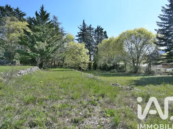 Terrain 4320 m²