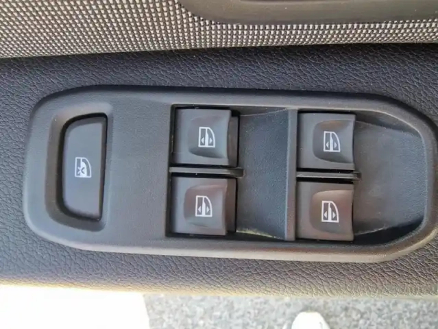 Dacia Duster ii techroad blue dci 115 4x2 — photo 27