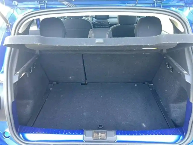 Dacia Sandero tce 90 - 22 — photo 11