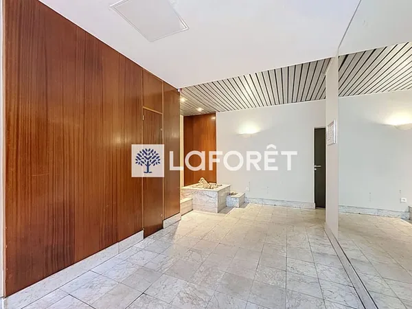 À vendre - Appartement T1 vendu loué - Centre ville de Poitiers