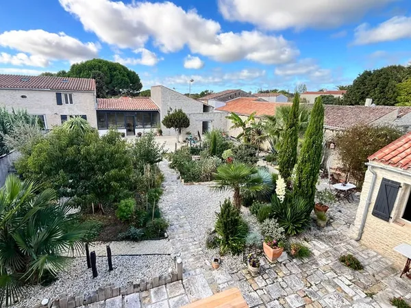 Maison de maître 300 m² 9 pièces Saint Georges d Oleron