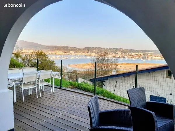 Studio avec terrasse vue exceptionnelle