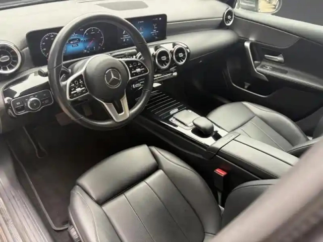 Mercedes Classe A 180 d progressive line — photo 13