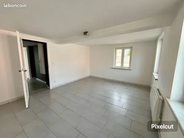🏠 À LOUER - APPARTEMENT 74 m² - RDC - PARKING