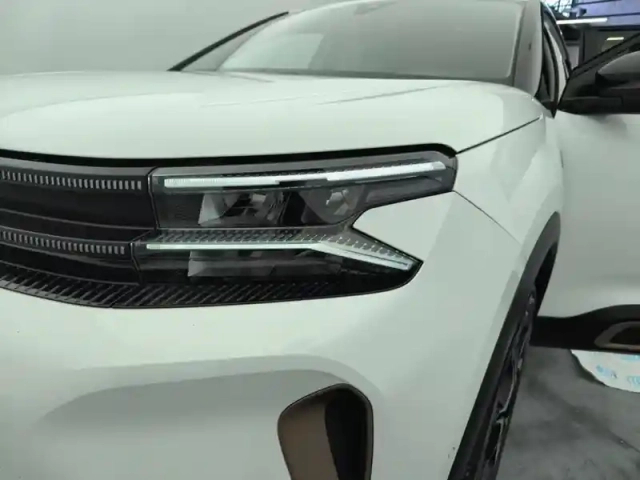 Citroën C5 Aircross puretech 130 s&amp;s eat8 c-series — photo 14