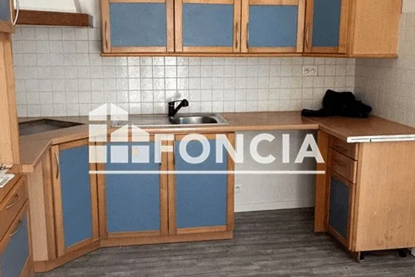 Maison Location Saint-Denis-d'Oléron 3p 64m² 700€