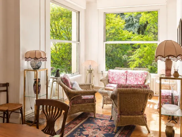 Appartement 7 pièces 330 m²