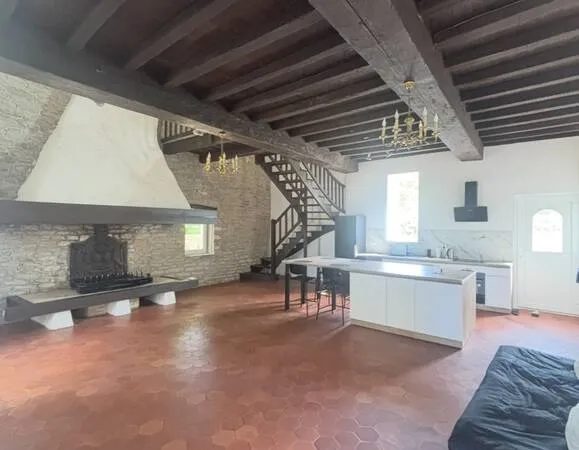 Maison 2 pièces 86 m²