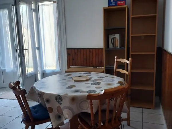 Studio Meublé