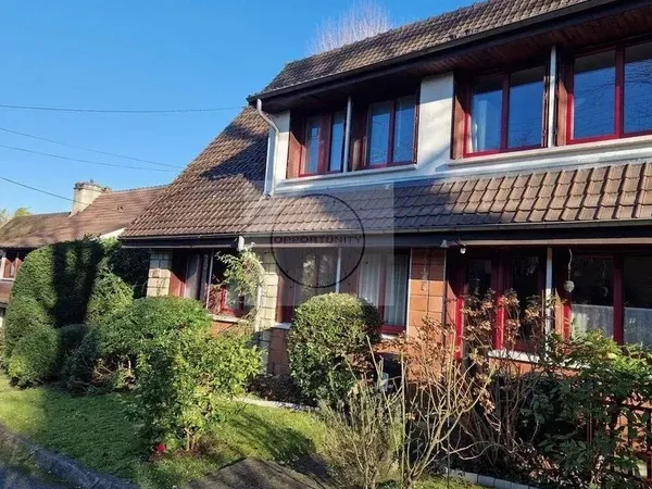 Maison 7 pièces 142 m²