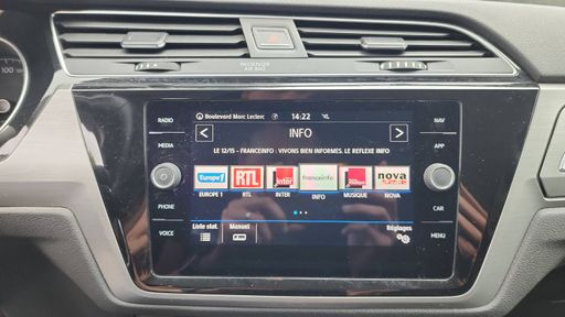 Volkswagen Touran 1.6 TDI 115 DSG7 - Confortline Business 7pl – 2018 – 195143 km – Diesel – Boîte Automatique — photo 12