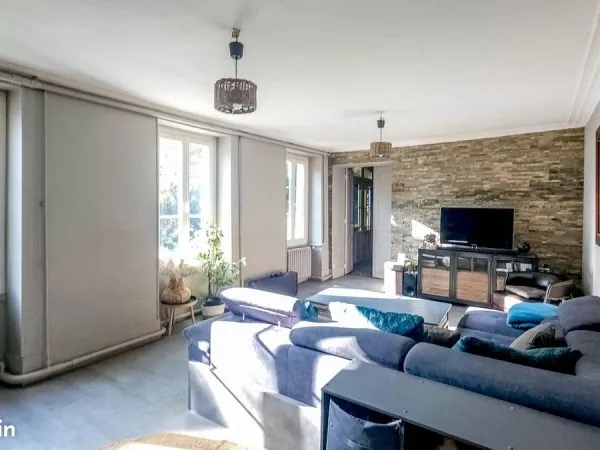 Maison 7 pièces 183 m²