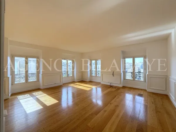 Appartement 3 pièces 114 m²