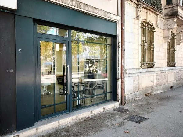 Fonds de commerce 34 m²