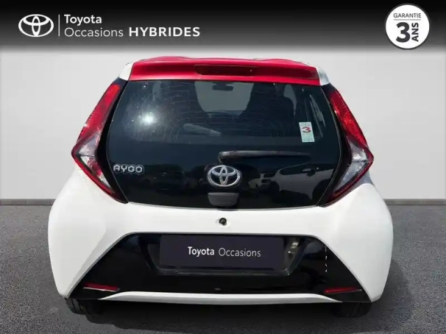 Toyota Aygo 1.0 vvt-i 72ch x-play x-app 5p mc18 — photo 4