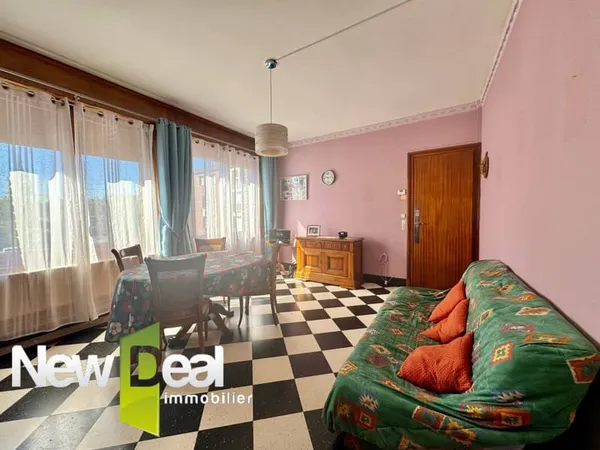 APPARTEMENT T3 / PLACE DE STATIONNEMENT / ORCHIES CENTRE