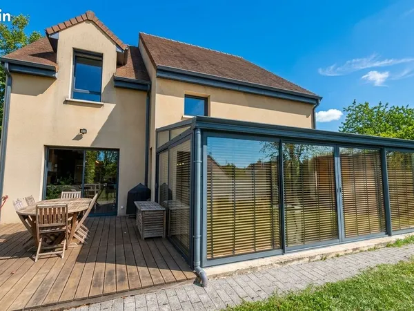 Villa 6 pieces 180m² hab