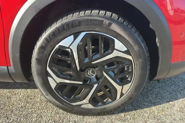 Citroën C4 puretech 130 s&amp;s eat8 — photo 98